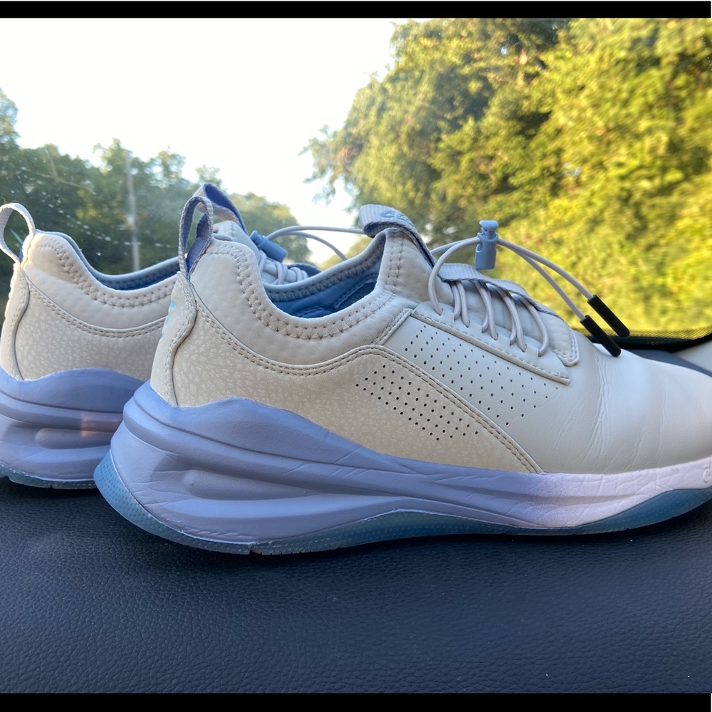 Clove Womens Shoes size 8